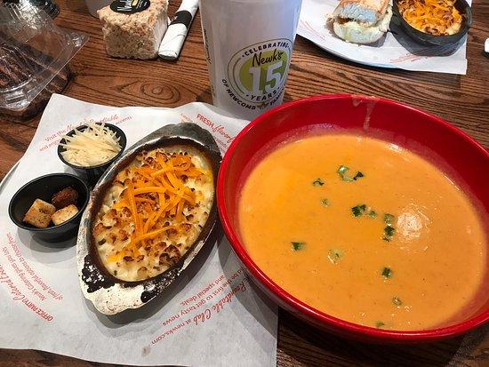 Newk's Eatery