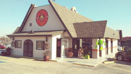 Azteca Mexican Grill