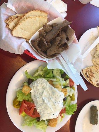 Nikki's Greek Restaurant