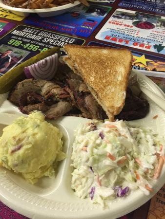 Fish's Bar-B-Que