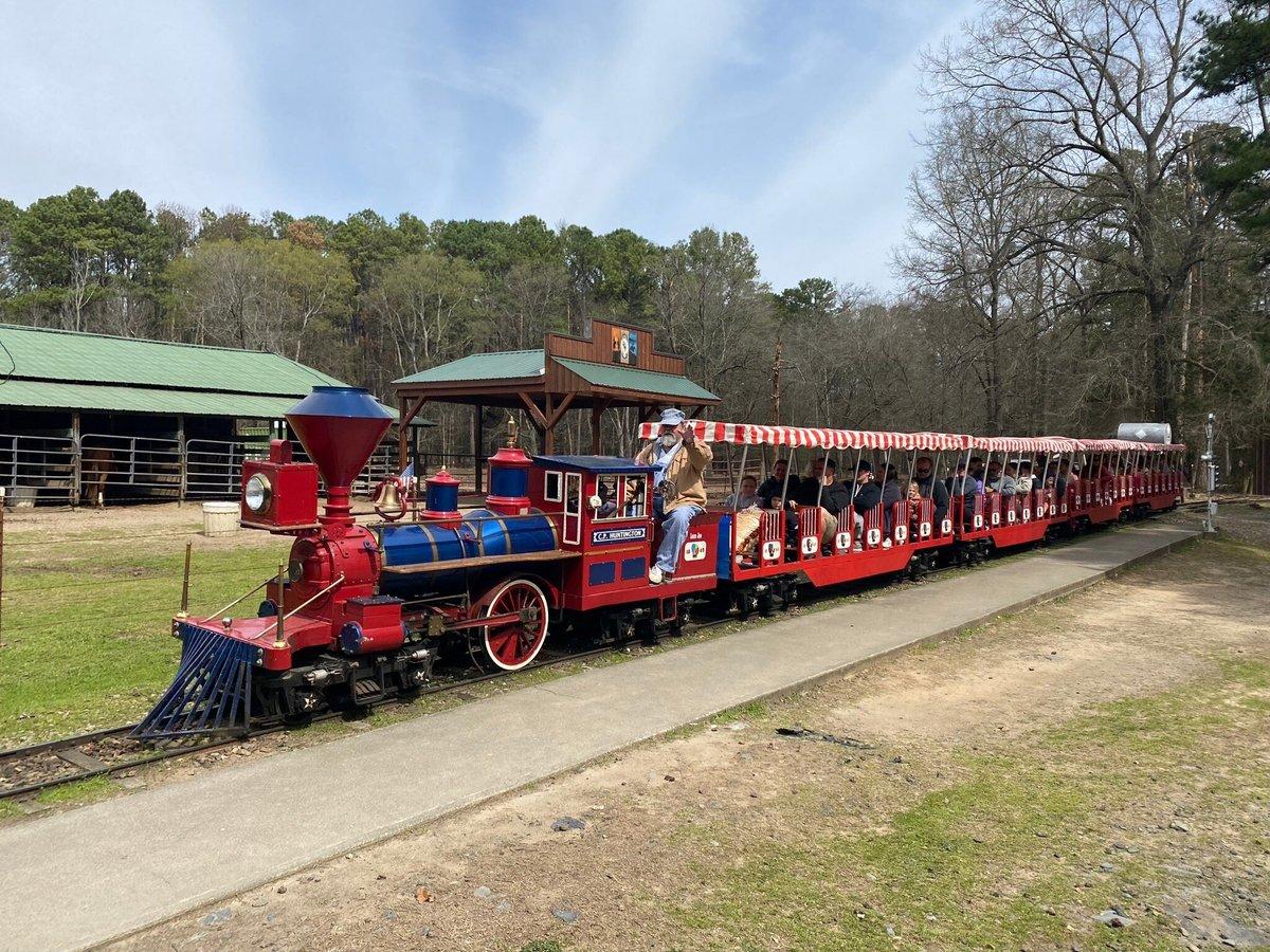 Beavers Bend Depot and Trail Rides
