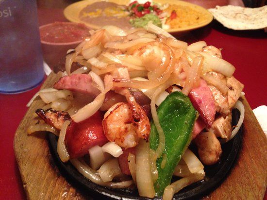 Chelinos Mexican Restaurant